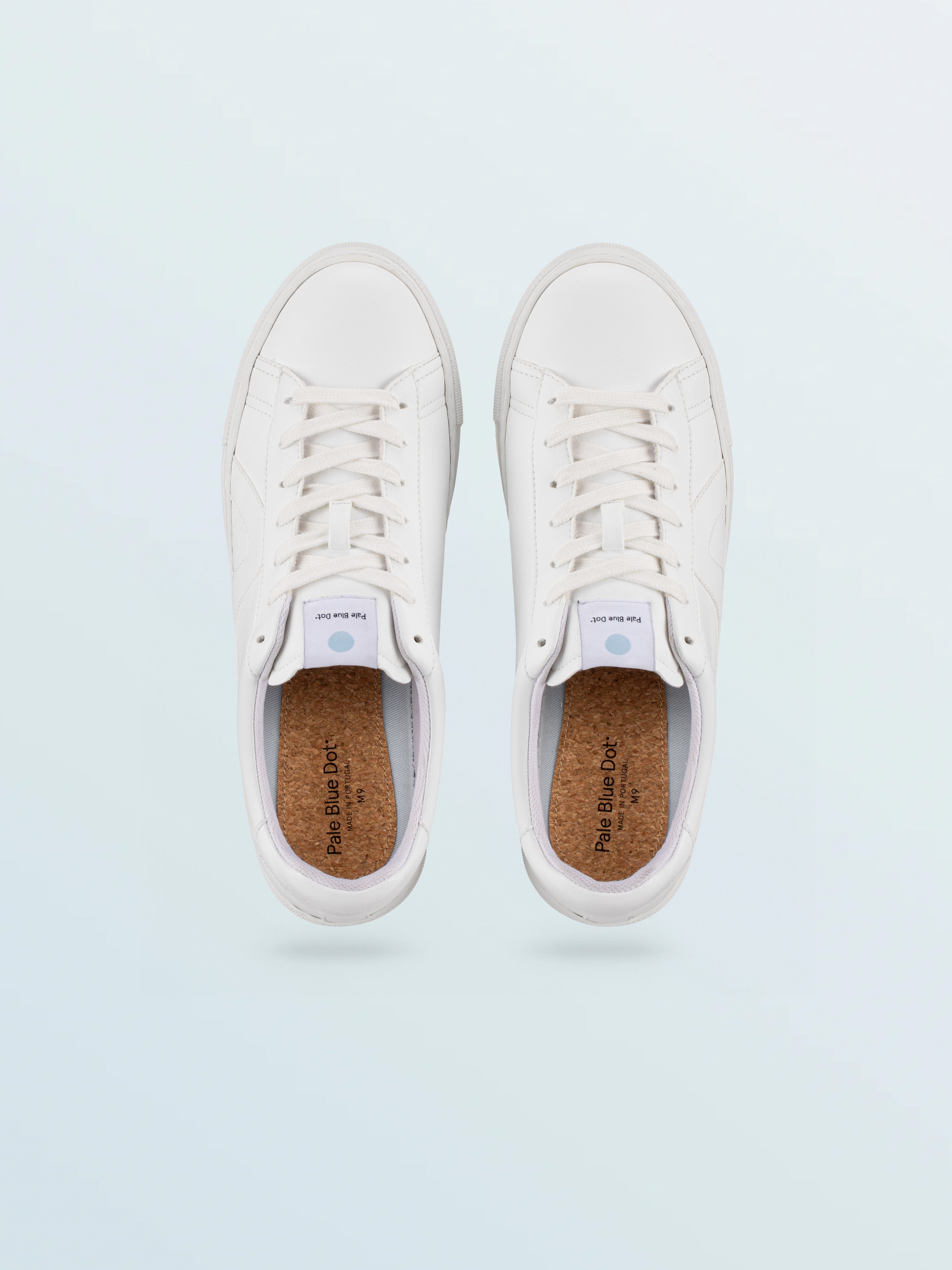 Vegan 01 Triple White Shoe Image 2